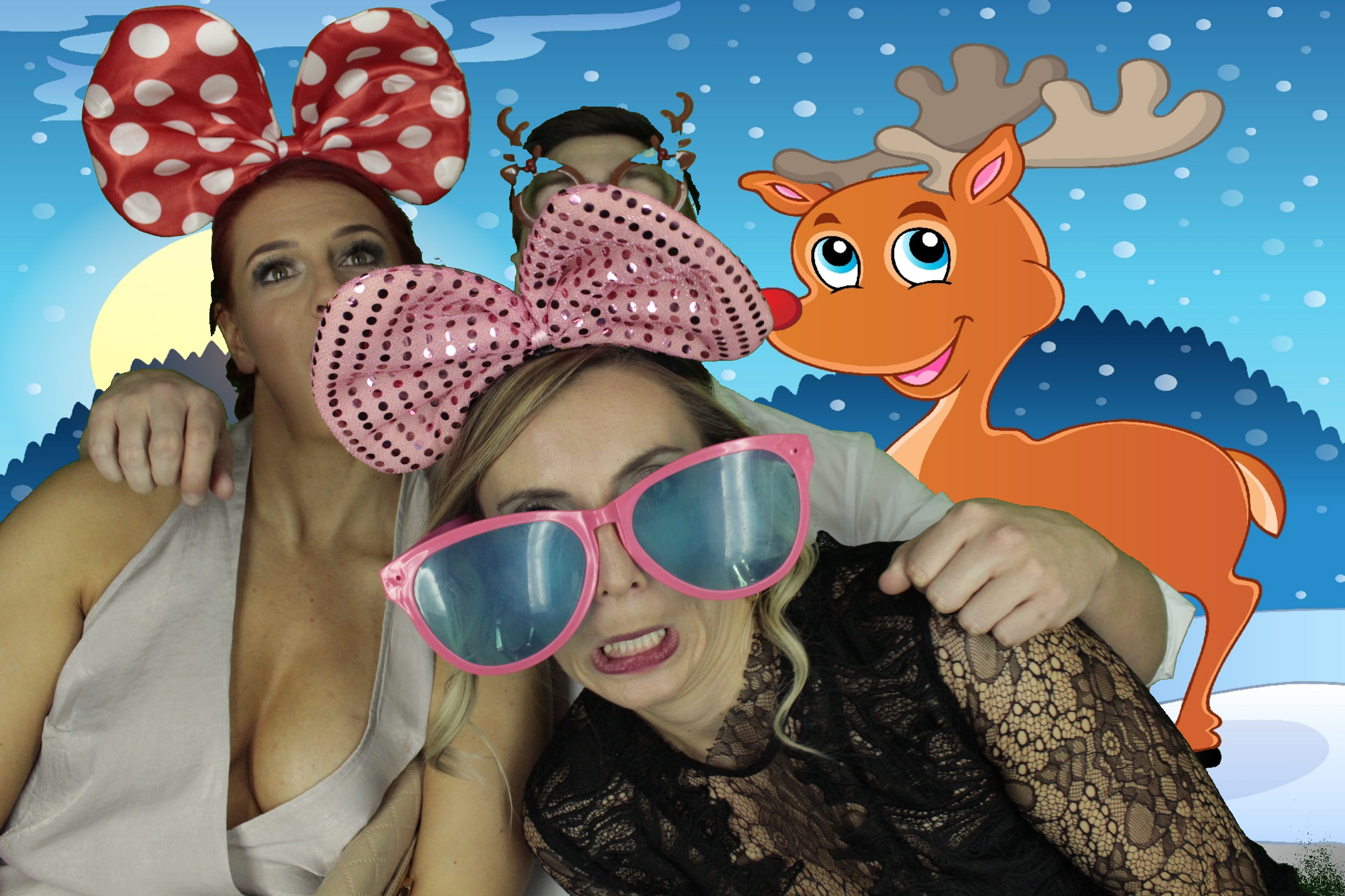 Staffing 360 Solutions Christmas Party | View more photos from the event at gallery.myphotoboothexperience.co.uk/u/MyPhotoBoothExperienceLtd/Staffing-360-Solutions-Christmas-Party-0